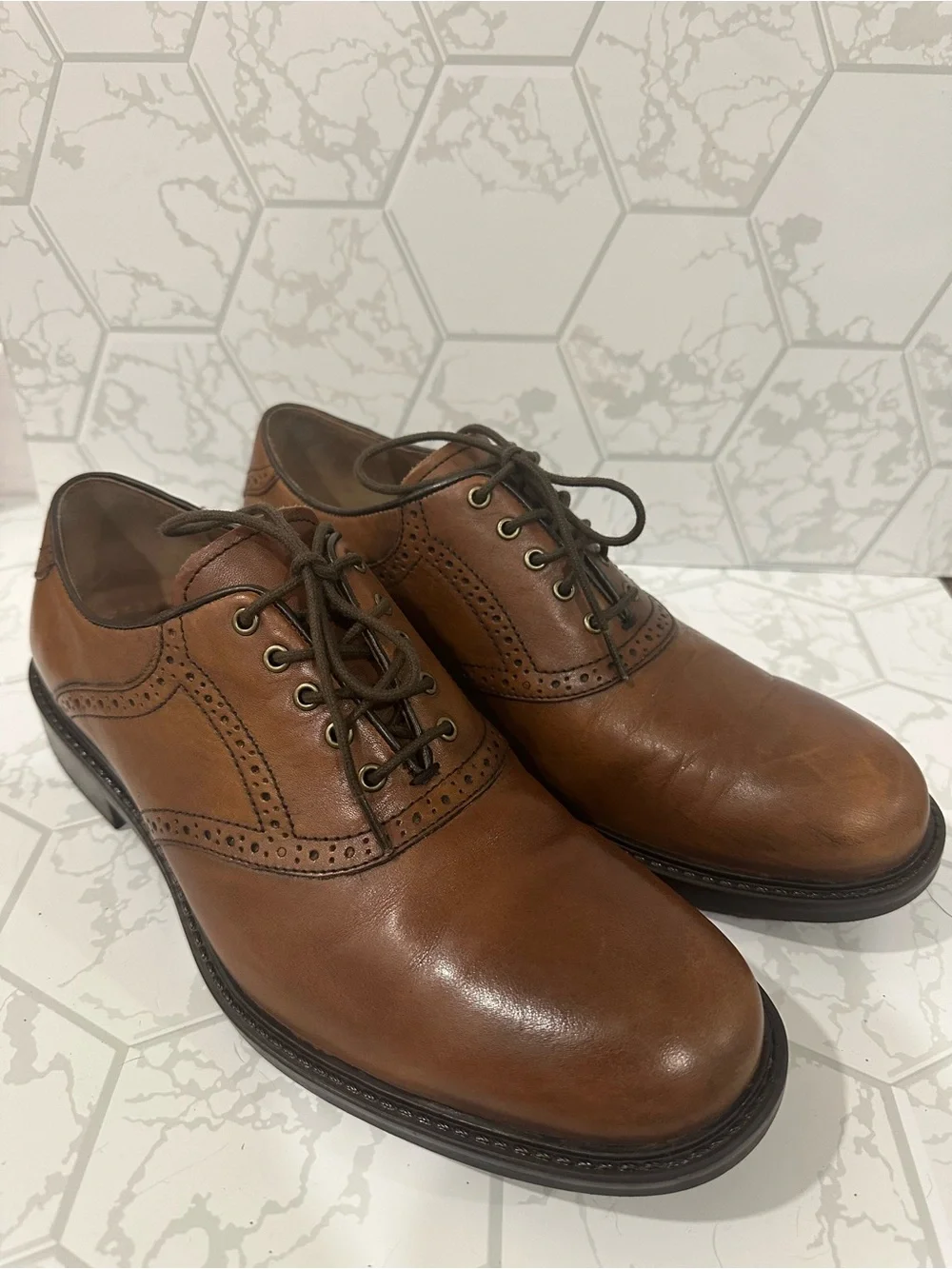 Johnston & Murphy Tan Brown Leather Wingtip Oxfords